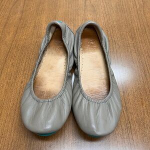 Tieks Taupe Leather Flats size 7